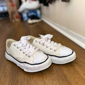 MMY Canvas Low ‘White’ OG